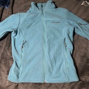 Size M blue Colombia sweater with extra pockets